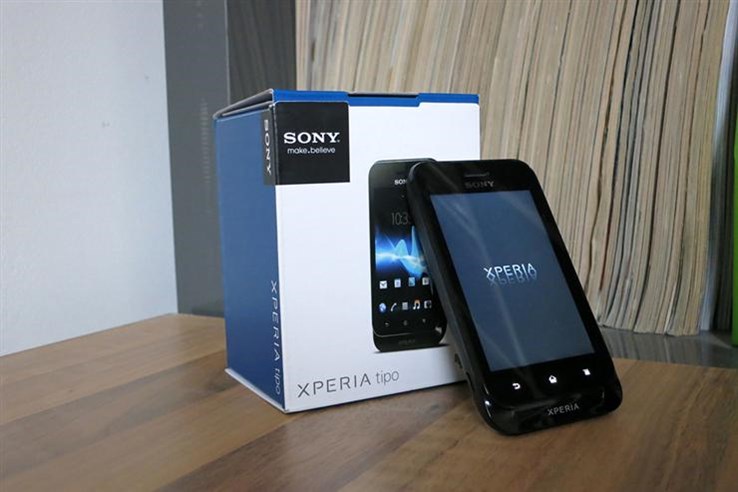 Sony Xperia Tipo (4).jpg